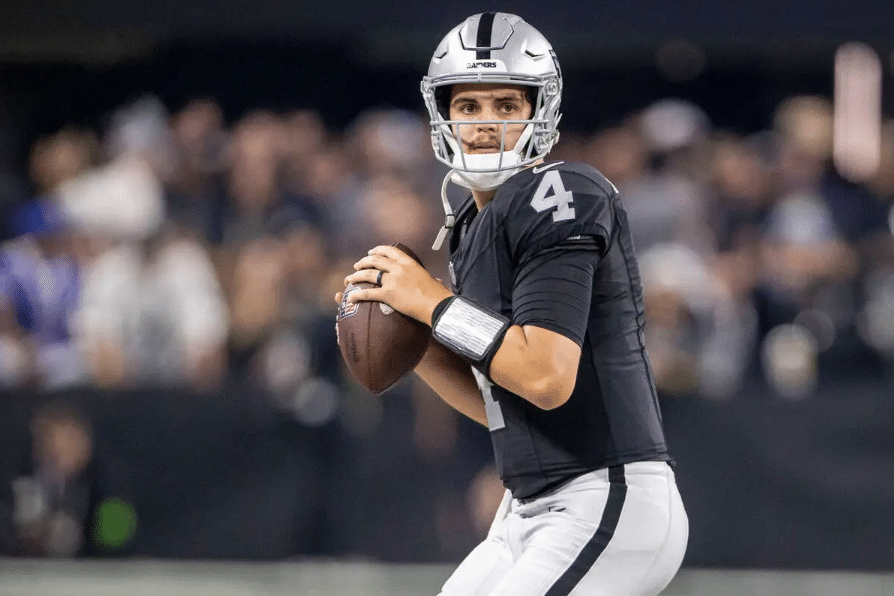 Raiders quarterback excited to learn new coordinator’s offense